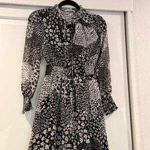 BB Dakota by Steve Madden Black & White Smocked-Waist Long Sleeve Dress XS